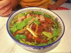 -镇南锅盖面馆(解放路店)