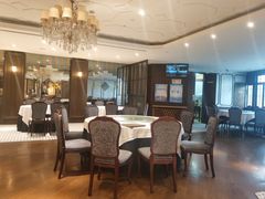 -上海小南国(仲盛世界商城店)