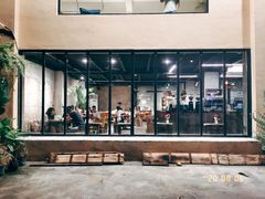 景观位-邊渡咖啡