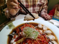 剁椒鱼头王-慕湘精致湖南菜(水贝店)