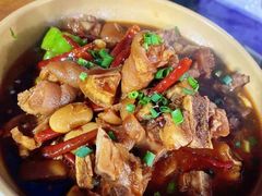 芸豆卤猪蹄-泓历皇朝酒店(东亭店)