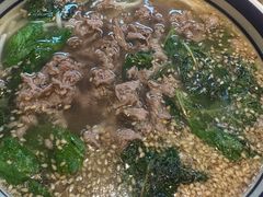 -云阿蛮云南生烫牛肉米线(奉贤路店)