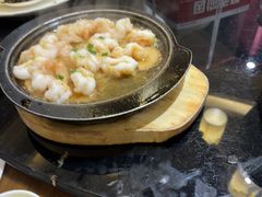 -东口码头·烧鸽子·鱼头泡饼·地方菜(金鹰悦城店)