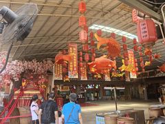 -年辉渔村·非遗传承餐厅(新丰江店)