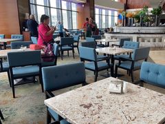 -华强广场酒店-椰香高空自助餐厅