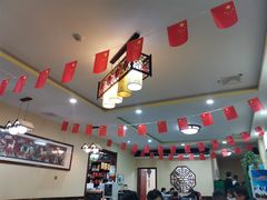-壹阁胡羊焖饼(特色小吃街店)