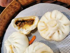 酱肉包-草包包子铺(宽厚里店)