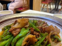 -渝是乎川渝小炒(新世界百货望京店)