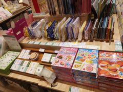 -猫的天空之城概念书店(印象城购物中心店)