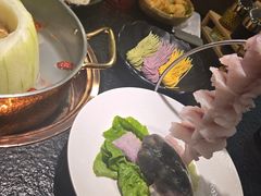 -得意咚瓜·顺德鱼生·冬瓜火锅(深圳首店)