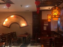 大堂-佬钱湾仔(衣裳街店)