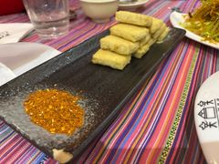 -香巴拉云南餐厅(华莱坞店)