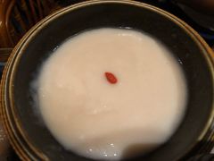 -老牌坊云南鱼豆花火锅(嵩山店)