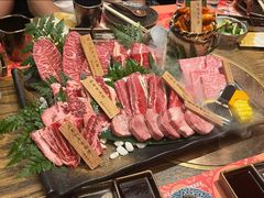 -肉魁屋·烧肉·烧鸟·酒场(高新店)