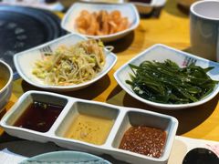 -唯成•韩国炭火烤肉 유성고기