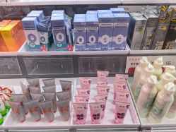 -上海化妆品时尚名品店