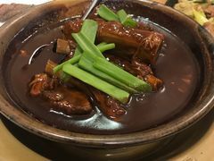 -皇冠明珠鱼翅楼(水上公园店)