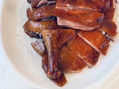 桂林漓江边琵琶鸭-桂林肥仔·中华餐饮名店(园湖店)