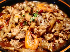 牛蛙煲煲-胖哥俩肉蟹煲(长沙高铁吾悦广场店)