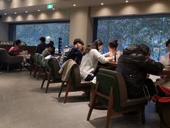 大堂-星巴克臻选(南京艾尚天地店)