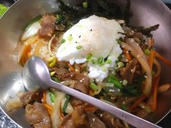 烤十三香雪花牛肉盖饭-烤路里·韩国品质自助烤肉(石路天虹4号店)