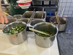 -叶伟胡辣壳面(两路口店)
