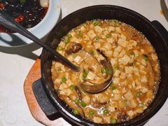 石锅蟹粉豆腐-老头儿油爆虾·三潭印月