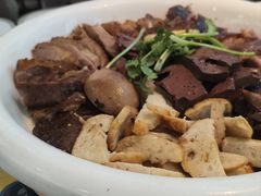 -陆记鹅庄·潮汕菜·狮头鹅(大仟里店)