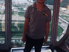 -影汇之星8字形摩天轮