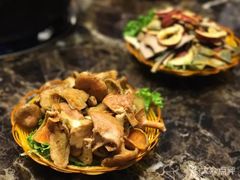 -菌海森林·非遗野生菌火锅(西山区滇池路摩根道店)