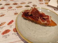 -Tapa Tapa