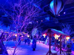 -圣名游乐城冰雪大世界