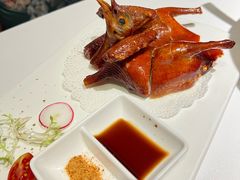 玻璃脆皮乳鸽皇-新雅(丰盛里店)