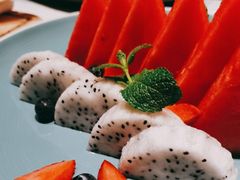 -深圳富苑皇冠假日套房酒店