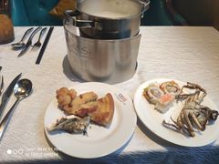 -领鲜活海鲜榴莲自助火锅(东门店)