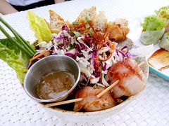 -Cha Cha's Beach Cafe