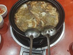 -菌之家·专业纯野生菌火锅·特色炒菌