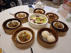 -万龙洲海鲜(大兴绿地缤纷城店)