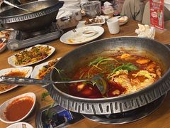 -喇喇排骨火锅·传统韩式脊骨汤(望京西园总店)
