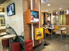 大堂-麦当劳(新世纪环球中心店)