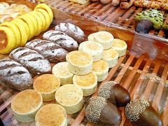 -法桐蛋糕·手作面包(万达公馆店)