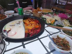 -朱光玉火锅馆(正弘城店)