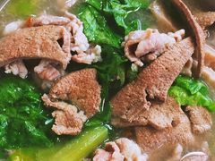 猪杂米粉汤-广场正宗原汁薏米店