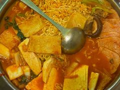 -恩你小木屋·韩式料理(假日广场店)