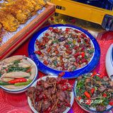 笑傲江湖菜不是网红但很火爆！！！