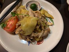 越式盐焗麻油鸡-大头虾越式风味餐厅(光明广场店)