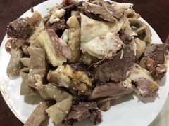 -朝伟清真铜瓢牛肉馆(三十年老·店)