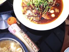 -川流不息·地道川菜·小龙虾(新松江路店)