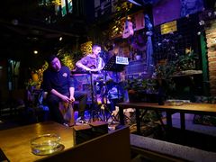 -在路上酒吧(大理古城店)