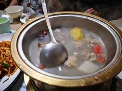 -钟记家菜(红专南路店)